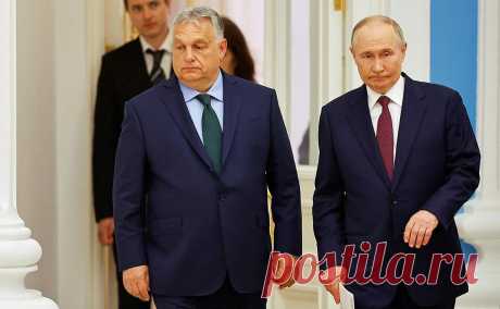 Депутаты Европарламента потребовали лишить Венгрию права голоса в ЕС. Часть депутатов Европарламента считают, что Орбан во время своих визитов в Россию и Китай «намеренно исказил свои полномочия». 1 июля Венгрия заняла пост председателя Совета ЕС