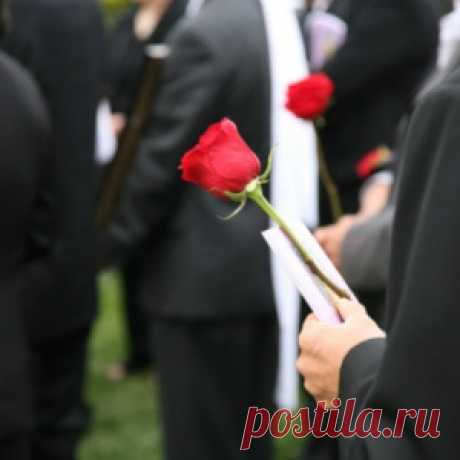 Умер близкий человек. Как действовать и какой помощи ждать от государства