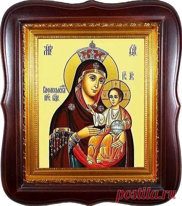 Эта икона Вифлеемской Божьей Матери. Это Единственная икона, где Богородица улыбается. Эта икона Она помогает всем!!!! Разместите у себя на странице, да поможет вам Богородица во всех трудностях жизни!