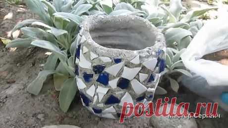 Вазон для цветов из цемента с мозаикой для сада