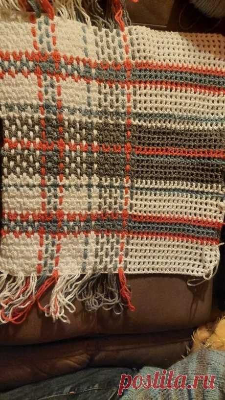 Пин содержит это изображение: Patrons crochet gratuits en français | Essai du tartan. C est sympa à faire . | Facebook