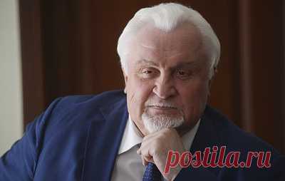 Евгений Матушкин заявил, что деятельность депутата – не только законотворчество. Председатель Тамбовской областной Думы написал статью "Быть депутатом - значит приходить на помощь", в которой рассказал о шефстве регионального парламента над социальными учреждениями