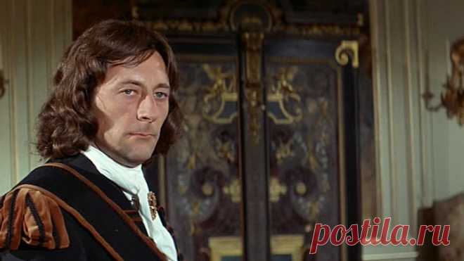 Жан Рошфор (Jean Rochefort)
- 29 апреля, 1930 • 9 октября 2017