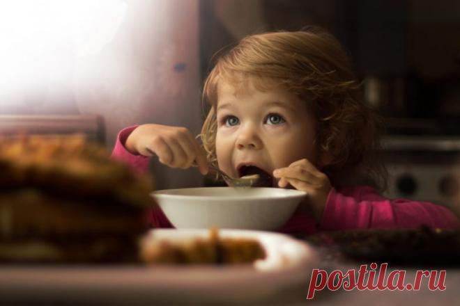 Польза и вред манной каши / Малютка