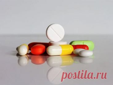 Новый антибиотик открывает перспективу борьбы с супербактериями Медицинский мир ждал прорыва в антибиотиках почти тридцать лет. С каждым годом бактерии становятся все более устойчивыми к существующим препаратам, а устойчивость к антибиотикам (УПА) считается одной из самых серьезных угроз для глобального здравоохранения. Всемирная организация здравоохранения включает УПА в список десятки самых важных мировых проблем.