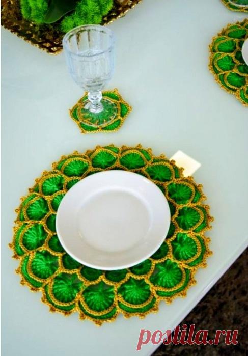 Набор салфеток крючком. Зимний конкурс с денежными призами для наших рукодельниц. Условия читаем ЗДЕСЬ____________________________________________________________________________Сейчас всем нам, как никогда, нужна поддержка. Что мы, рукодельницы, можем сделать? Конечно же, наполнять пространство вокруг себя...