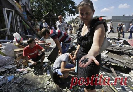 Сколько продлится война на Украине? Точка зрения одного из лидеров ополчения Луганской народной республики Алексея Мозгового - Правда.Ру

Украинские и западные СМИ уже очень давно кричат, что местные жители вообще не воюют, ополчение состоит исключительно из наемников и российских войск.

— Это ложь, которую они сами боятся. Потому что, когда предлагаем журналистам приехать и убедиться в том, что они не правы, никто не отзывается, никто не едет, никто не хочет видеть правду. Я всегда говорю