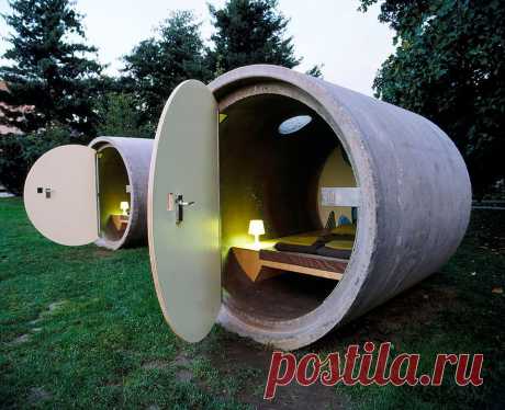 Где в наше время люди только не живут!