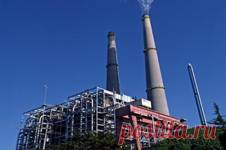 Выгоду России от новых газовых проектов в Европе поставили под сомнение. Новые газовые электростанции, которые могут появиться в Европе благодаря включению подобных проектов в число зеленых, вряд ли смогут принести выгоду российскому «Газпрому», заявил «Ленте.ру» эксперт Международного центра устойчивого энергетического развития под эгидой ЮНЕСКО Михаил Юлкин.