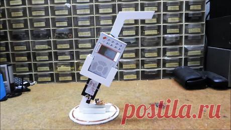 Самый простой металлоискатель на одном транзисторе и АМ приемнике с достойной чувствительностью Невероятно простая схема металлоискателя, которую вполне осилит даже начинающий радиолюбитель. Чувствительность такого устройства сравнима с серийно выпускаемыми моделями. Все это достигается благодаря использованию в своем составе обычного средневолнового радиоприемника. Конструкция и работа