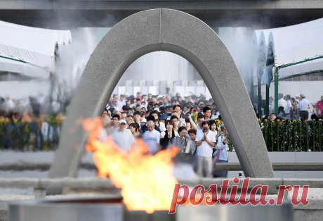 В Японии почтили память жертв атомной бомбардировки Нагасаки | История