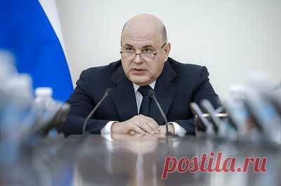 Мишустин поддержал идею о наградах для образовательных учреждений за помощь в СВО. Директор Ульяновского авиационного колледжа - межрегионального центра компетенций Китаева Наталья в ходе встречи с Мишустиным рассказала об активном участии образовательных организаций в помощи в СВО