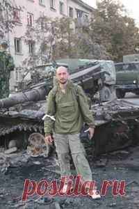 Аркадий Бабченко Недавно «Левада-центр» провел опрос, чем гордятся россияне. Результаты, в общем-то, предсказуемые. На первом месте - победа в ВОВ. На втором «Возвращение Крыма в состав Российской Федерации», на...