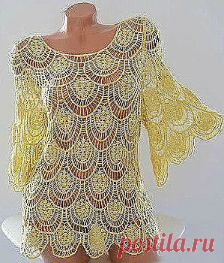ПЛЯЖНАЯ ТУНИКА КРЮЧКОМ      
Нитки лучше взять способные струится. Это может быть шёлк, вискоза, 
мерсеризованный хлопок. Толщину нити Вы выбираете сами. У меня нитка не очень тонкая "Косичка" Семёновская, 313м/100гр. Для более тонких ниток 13, 15, 17 ряд я бы вязала умножая на 2, т. е. где 2 столбика без накида, надо вязать 4, но считать как два.
Вот схема:

есть ещё вариант шишечек:
Начало работы Юлия Попова описывает так: "начинаем с горловины, готовим столько мотков, с...