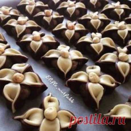 . YASEMİN ÇİÇEĞİ TATLISI