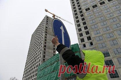 В России запустили льготную ипотеку под два процента. Действие «Дальневосточной ипотеки» под два процента распространили на Арктическую зону. Теперь ею могут воспользоваться жители Мурманской и Архангельской областей, Ненецкого, Чукотского и Ямало-Ненецкого автономных округов, а также жители Красноярского края, республик Карелия, Коми и Саха (Якутия).