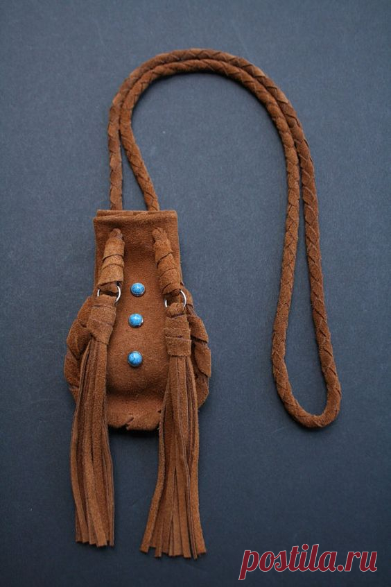 Find the perfect handmade gift, vintage & on-trend clothes, unique jewelry, and more… lots more.