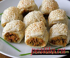 Кулинарные рецепты Рулеты из слоеного теста с курицей » Кулинарные рецепты