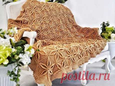 Потрясающий уютный плед с объемными 3D цветами крючком .