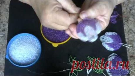 Комнатная  азалия.  Мастер - класс. Бисероплетение.