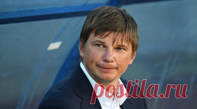 Аршавин — об увлечении Соболева компьютерными играми: сейчас точно не засиживается допоздна. Заместитель председателя правления «Зенита» по спортивному развитию Андрей Аршавин высказал мнение об увлечении форвардом Александром Соболевым компьютерными играми. Читать далее