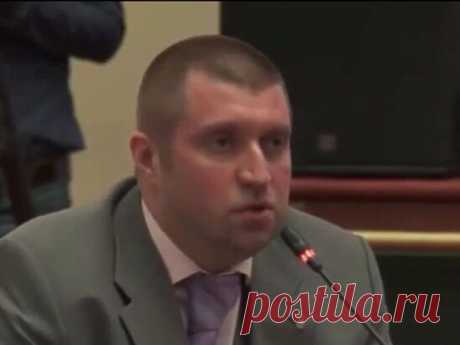 «Диалог мясника с коровой»: бизнесмен разгромил чиновников на форуме в Москве - Экономика - МК