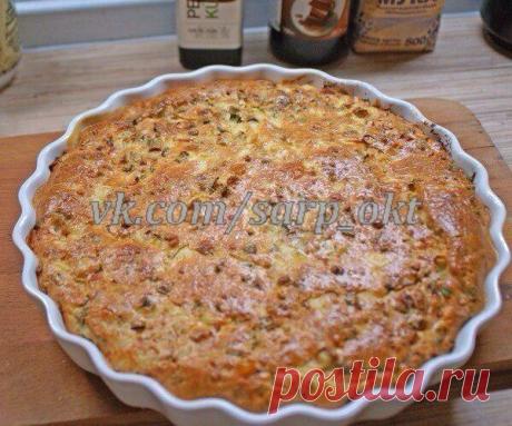 Ежедневная рубрика: "Готовим дома".

Очень простой заливной пирог для любой несладкой начинки

Предлагаю простой рецепт для пирога с практически любой начинкой. Я люблю с рыбкой, особенно семгой. Делала с рисом, грибами, луком, овощами...

2 стакана муки
2 стакана сметаны
4 яйца
4-6 ст. ложки майонеза
4 ч.л. разрыхлителя
соль, специи

Все перемешиваем, выливаем половину теста в форму, сверху начинку (в этот раз была отварная семга, рис, тертый твердый сыр), сверху вторую п...