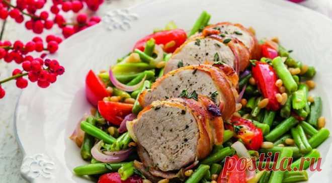 Насыщенный вкус: свиная вырезка,  запеченная в беконе — Едим дома
