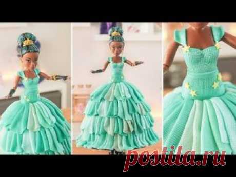 DESCENDANTS 🐙 UMA Doll Cake - Tan Dulce