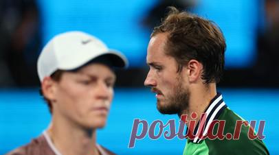 Селиваненко: Медведев и Синнер показали фантастический теннис в финале Australian Open. Вице-президент Федерации тенниса России (ФТР) Алексей Селиваненко высказался о поражении россиянина Даниила Медведева в финале Australian Open. Читать далее