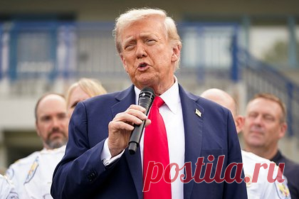 Графолог сделала выводы о Трампе на основе его почерка