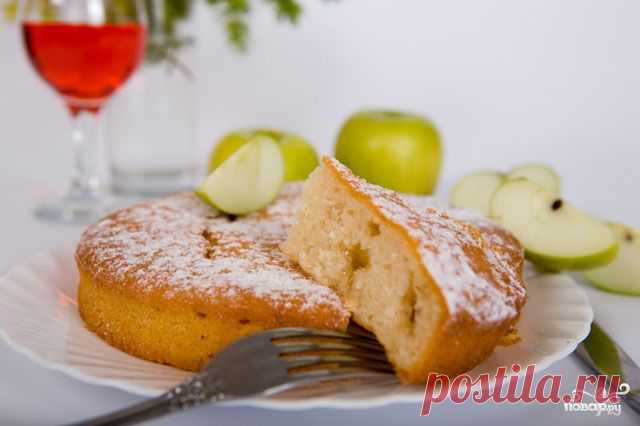 Шарлотка с яблоками в мультиварке - кулинарный рецепт на Повар.ру