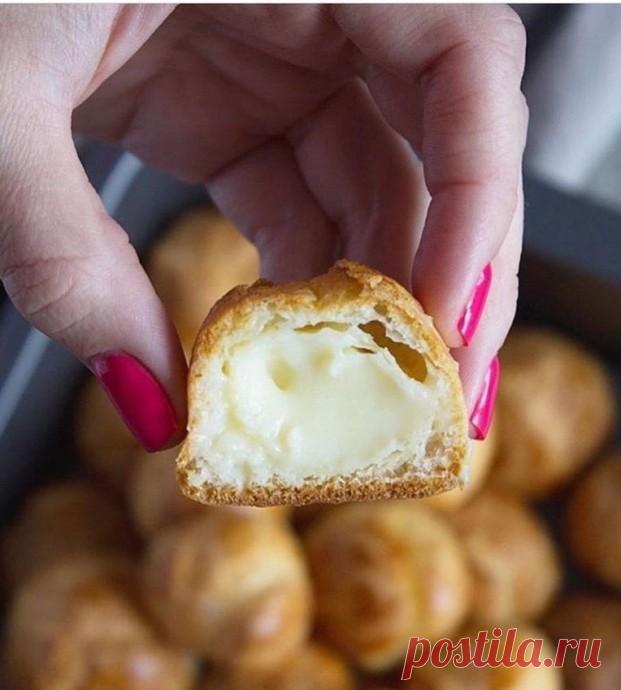 ​Профитроли с заварным кремом