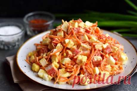 Салат с крабовыми палочками и морковью по-корейски