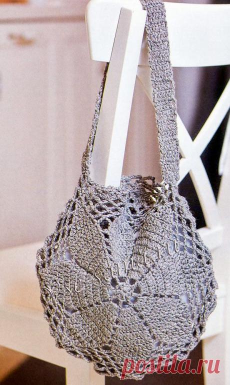 Серая сумочка крючком