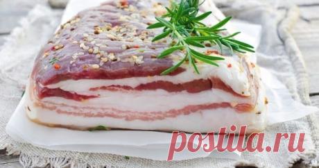 Засолка сала: 10 лучших рецептов    Сало — вкуснейшая вещь. Его подают к столу вместе с черным хлебом, используя как сытную закуску. Также сало можно добавлять в салаты и су...