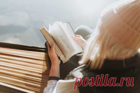 Сейчас издательство электронных книг «Целлюлоза» может предложить каждому желающему эксклюзивные книги современных русских писателей, за счет которых можно расширить кругозор и обогатить свой внутренний мир. Благодаря произведениям, которые представлены на этом сайте, возможно расширить словарный запас, выработать четкое и ясное мышление, а также повысить эрудицию.

На сайте пользователи могут погрузиться в мир страсти, любви и приключений, а также улучшить настроение.