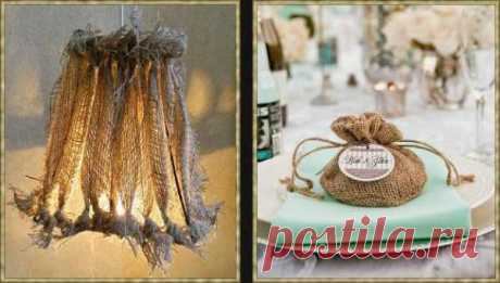 Как из простой мешковины сделать стильный абажур для торшера Уют в доме обеспечивается не только за счет правильно расставленной мебели, но и качественного освещения. Сделать интерьер более оригинальным и запоминающимся помогут элементы декора, изготовленные своими руками.