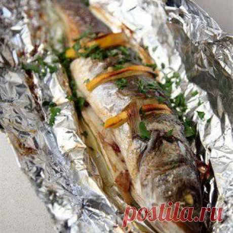 Сибас, запеченный в фольге рецепт – испанская кухня, низкокалорийная еда: основные блюда