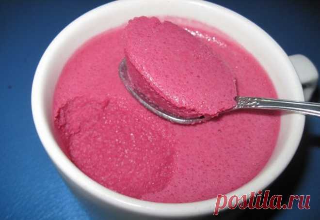 Суфле из ягод со сгущёнкой