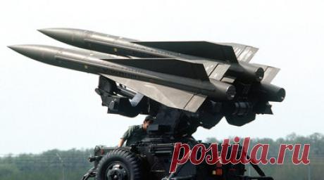 В течение прошедших суток: МО РФ сообщило об уничтожении трёх пусковых установок ЗРК Improved HAWK. Российские войска уничтожили три пусковые установки зенитного ракетного комплекса Improved HAWK производства США, а также склады хранения безэкипажных катеров ВСУ, говорится в сводке Минобороны РФ о ситуации в зоне СВО. В то же время средства ПВО сбили самолёт Миг-29 Воздушных сил Украины и 55 украинских БПЛА. Совокупные потери войск киевского режима за сутки составили до 2100 военнослужащих.…