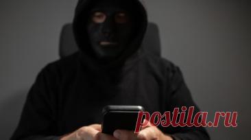 Из-за телефонных мошенников в Калининградской области пострадали 12 человек за неделю. Из-за телефонных мошенников в Калининградской области пострадали 12 жителей за неделю. В общей сложности они перевели аферистам более 7,7 млн рублей. Читать далее