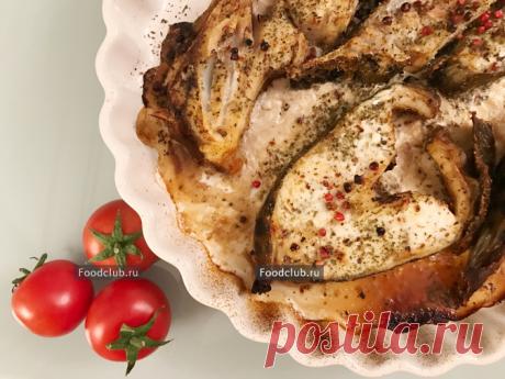 Зубатка с розовым перцем и травами Зубатка очень интересная рыба. Во время приготовления этого блюда, мне казалось, что я работаю с леопардом. Такая интересная у неё расцветка. 
Очень крупная рыба. Размер достигает от метра до полутора. На вкус очень интересная и необычная. Советую попробовать, если вечер обещает быть наполненным интересными разговорами и вкусами.