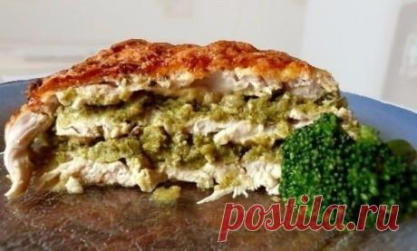 Пирог из курицы и брокколи