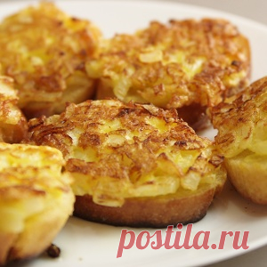 Бюджетные бутерброды с луком 
