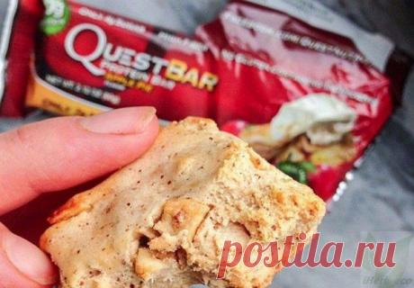 Wall | VK
Продукция QuestBar - отличная замена всем традиционным тортам, пирожным и прочим сладостям - она вкуснее и полезнее для вашей фигуры и здоровья. 
Каждый батончик QuestBar - это 20 грамм качественного изолята. 
QuestBar практически не содержит активных углеводов, основная часть входящих в его состав углеводов являются пищевыми волокнами (клетчаткой) с нулевой калорийностью. Пищевые волокна обеспечивают безупречную работу кишечника.