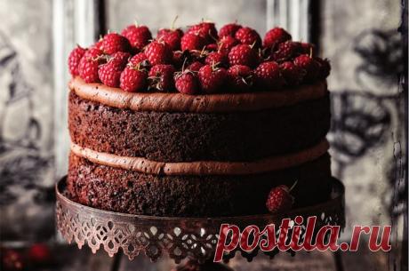 У нас сегодня сразу 8 именинниц!