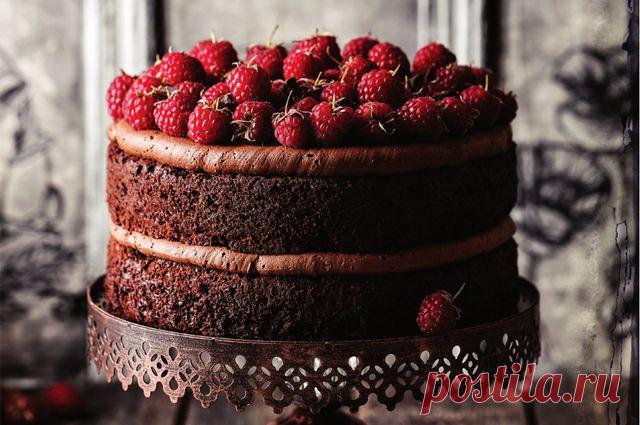 У нас сегодня сразу 8 именинниц!