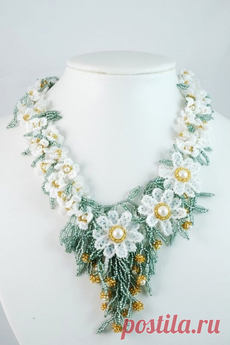 Чудесное цветочное колье "Первая весна" Чудесное цветочное колье "Первая весна"Чудесное цветочное колье "Первая весна" Орны Волох.