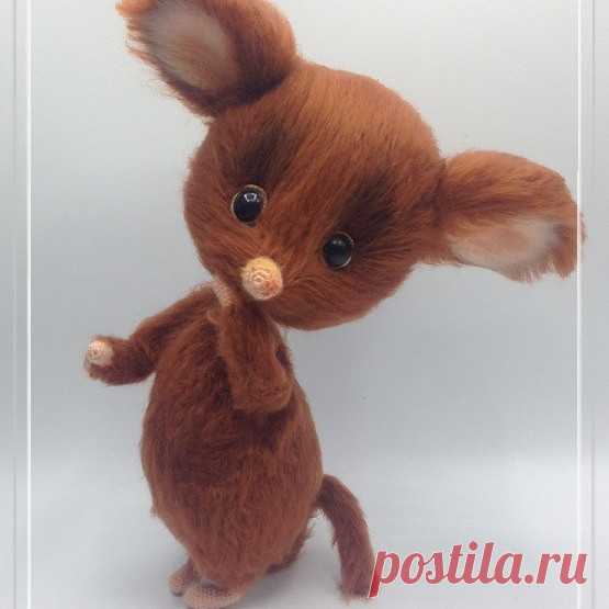 Мышонок Минька. Амигуруми мышонок Минька связан по бесплатному описанию.
#амигурумимышонок #вязаныймышонок #амигуруми #вязанаяигрушка #крючок #бесплатныймастеркласс #схемакрючок #вязание #мышонокМинька #бесплатноеописание #амигурумидляначинающих #мышка #бесплатнаясхема